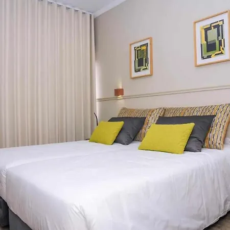 Singular Porto Aeroporto *