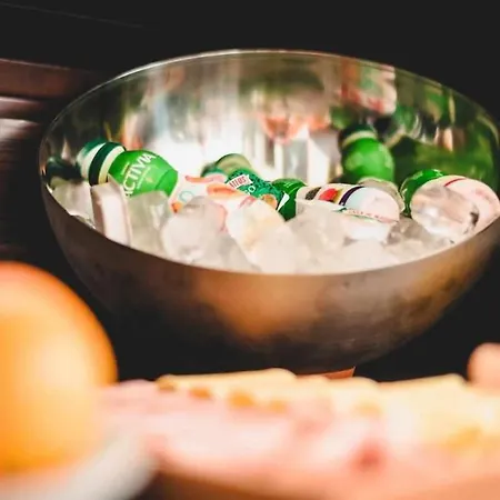 Singular Porto Aeroporto Maya