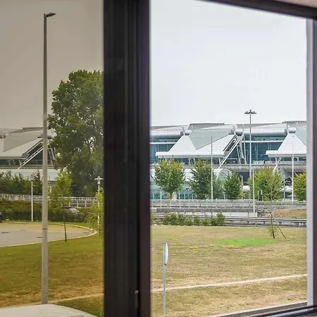 Singular Porto Aeroporto Maya