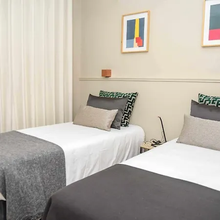 Singular Porto Aeroporto Hotel