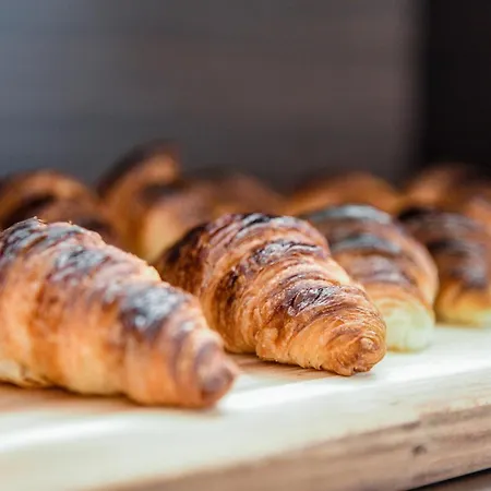 Singular Porto Aeroporto * Maía