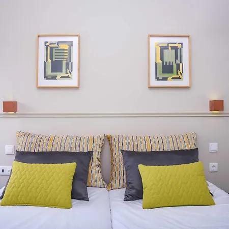 Singular Porto Aeroporto Maya