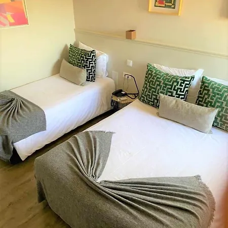 Singular Porto Aeroporto Hotel *