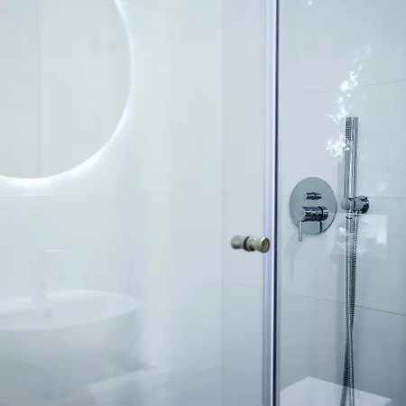 Hotel Singular Porto Aeroporto *