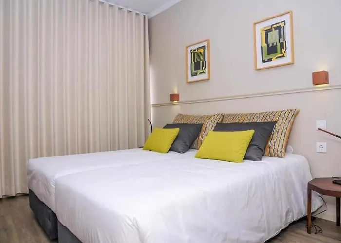 Singular Porto Aeroporto *