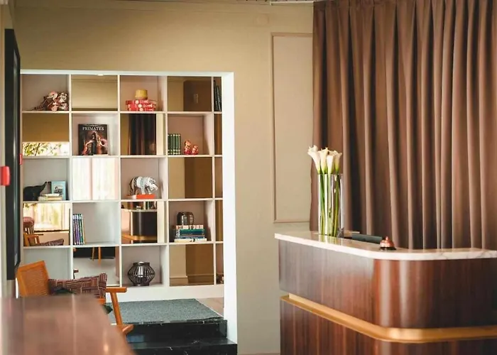 Singular Porto Aeroporto 호텔 *