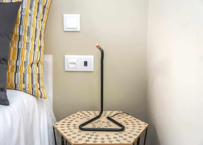 Singular Porto Aeroporto Maía