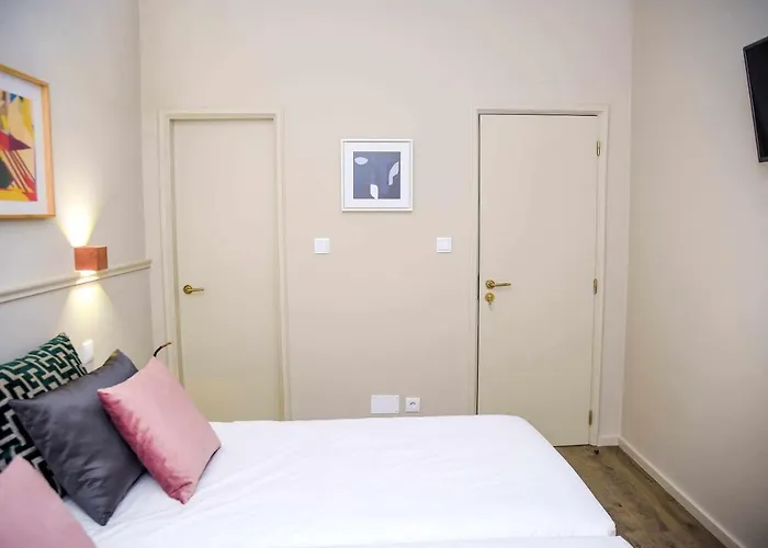 Hotel Singular Porto Aeroporto *