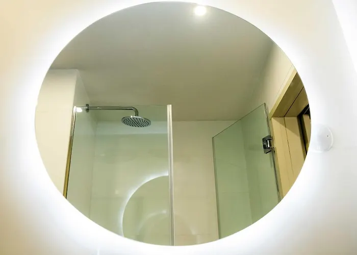 Hotel Singular Porto Aeroporto *