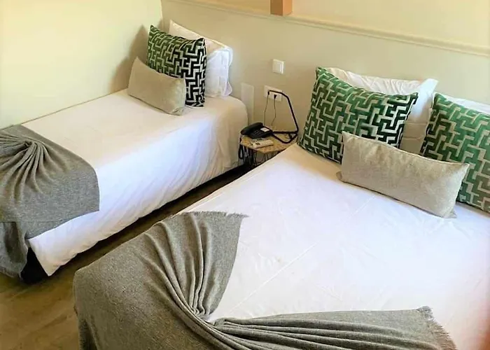 Singular Porto Aeroporto 酒店 *