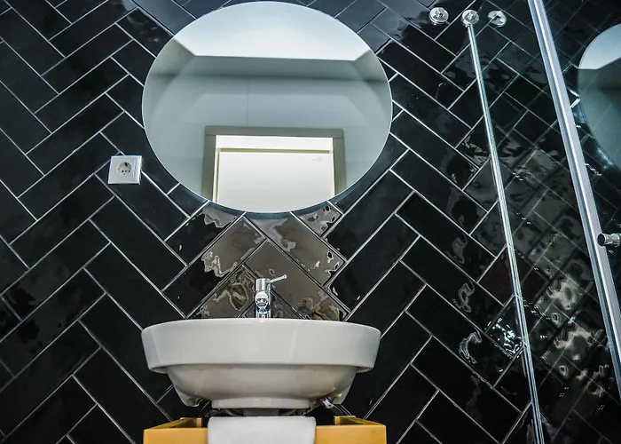 Singular Porto Aeroporto Maía